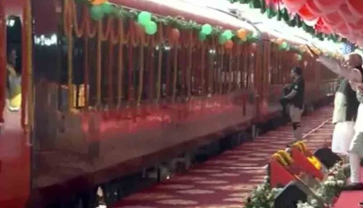 PM Modi Launches Four New Vande Bharat Trains
