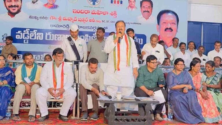 Shabbir Ali Distributes Interest-Free Loans In Kamareddy