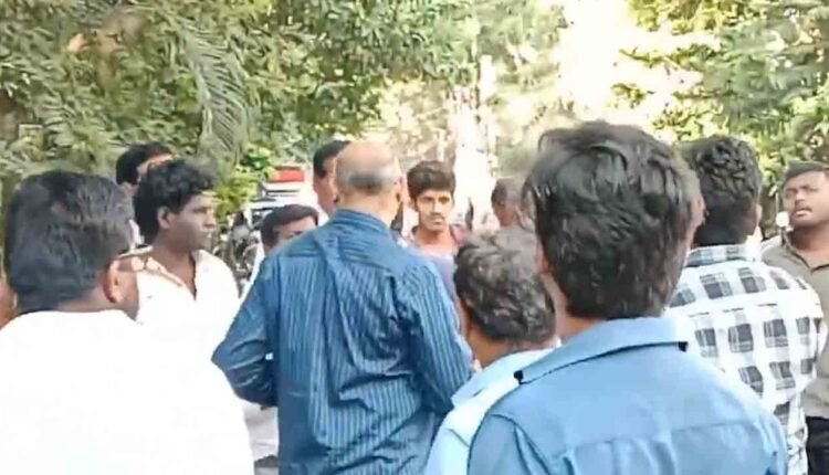 Tensions Between Congress And BRS Workers At Vengal Rao Nagar