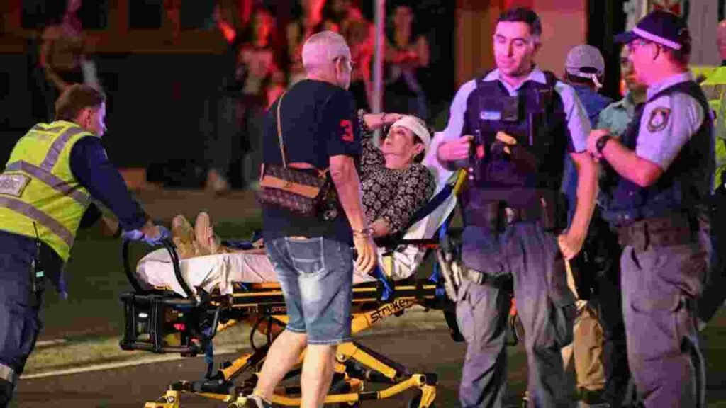 Sydney Terror Attack at Bondi Beach Kills 16, Probe On, 