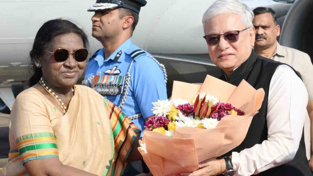 President Murmu Arrived In Hyderabad
