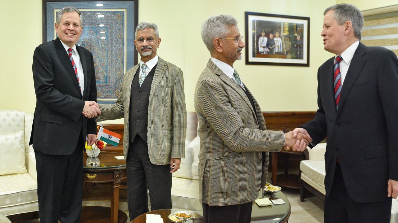 Jaishankar, US Senator Steve Daines Discusses Bilateral Ties