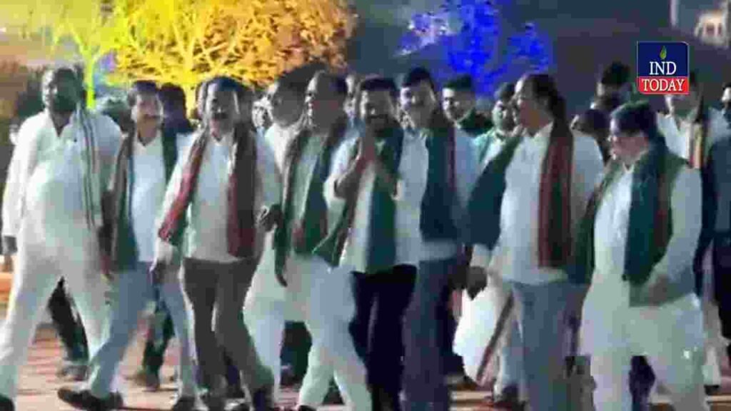 Medaram Cabinet Meeting held outside Hyderabad for first time