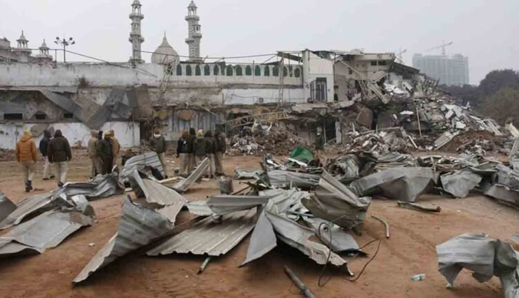 Five Held in Delhi Mosque Clash