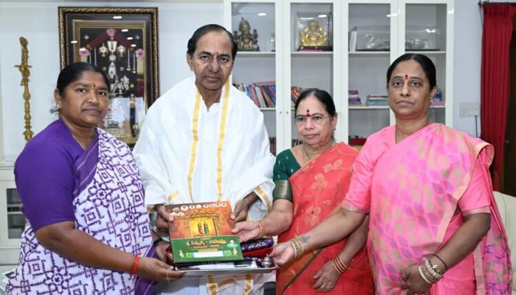 Two Women Ministers Meet BRS Chief KCR