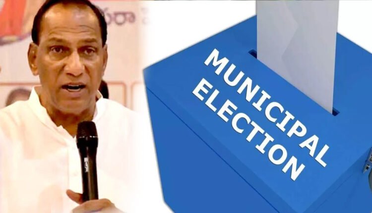 Former Minister Mallareddy Steps Up In The Municipal Election Campaign