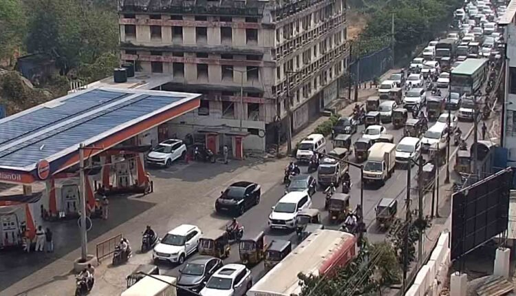 Traffic Snarls On Hyderabad-Vijayawada NH 65 Amid Road Works