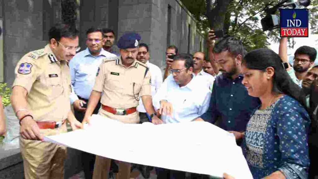 Hyderabad CP Reviews H-CITI Flyover Works at Mugdha Junction