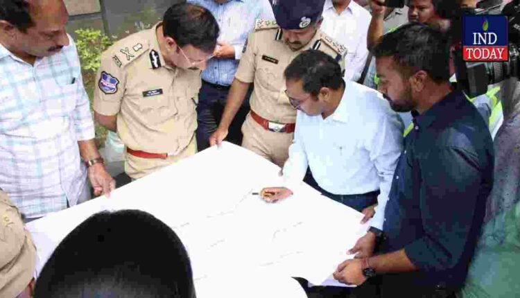 Hyderabad CP Reviews H-CITI Flyover Works at Mugdha Junction