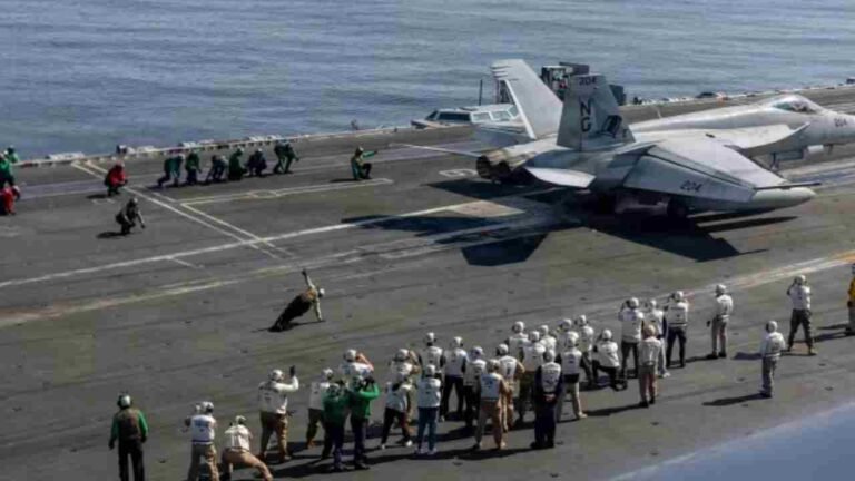 US Prepares To Send Second Aircraft Carrier To Middle East