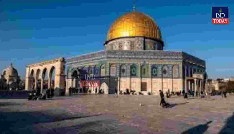 Israel Bans Al-Aqsa Entry Ahead Of Ramzan