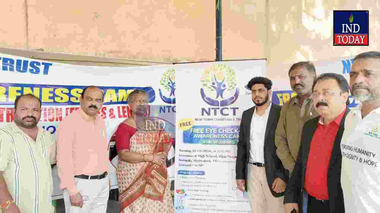 Free Eye Camp Held At Vijaynagar Colony School