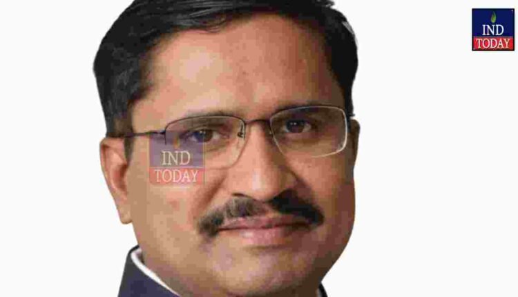 Dr Jyoti Buddha Prakash Assumes Singareni Charge