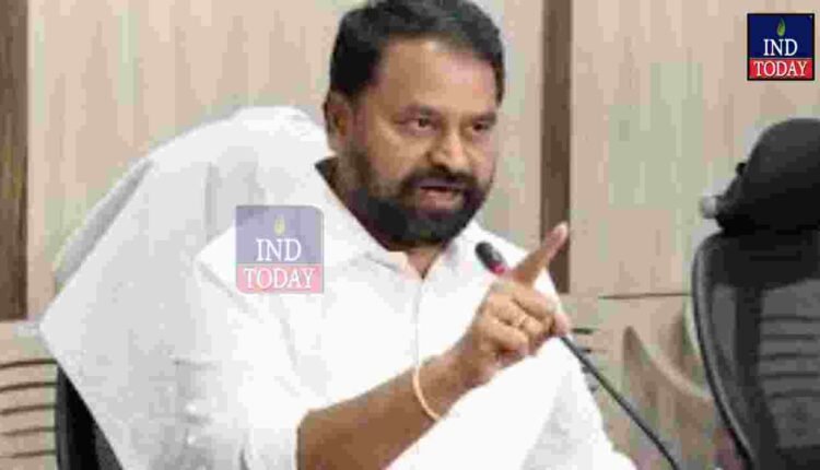 Hyderabad: Congress MLC Mocks BJP On Valentines