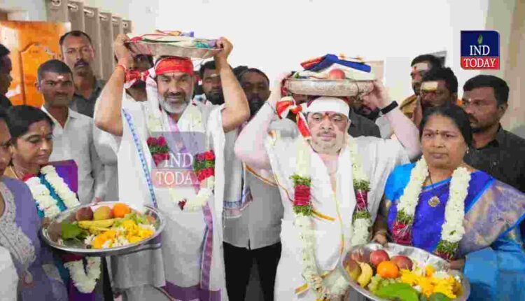 Maha Shivaratri Vemulawada Celebrated With Pomp