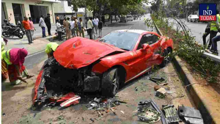 Road Accident Near Balakrishna House, 4 Cars Hit