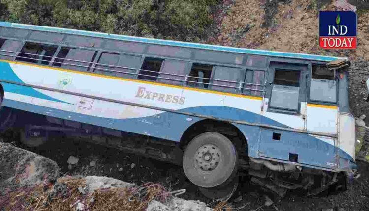 TSRTC Bus Accident Injures 10 In Utnoor