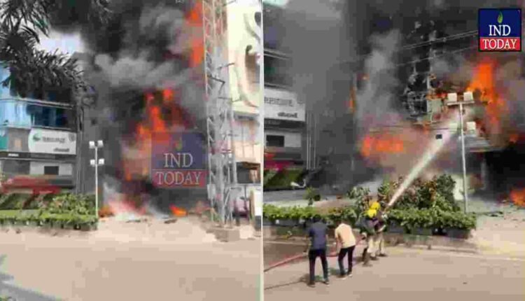 WATCH: Major Fire At Mangala Gauri Showroom In Jubilee Hills