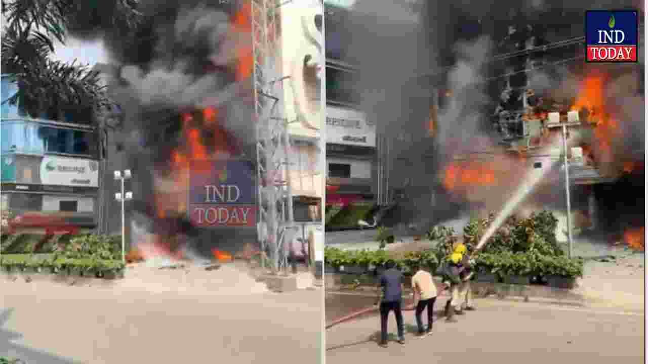 WATCH: Major Fire At Mangala Gauri Showroom In Jubilee Hills