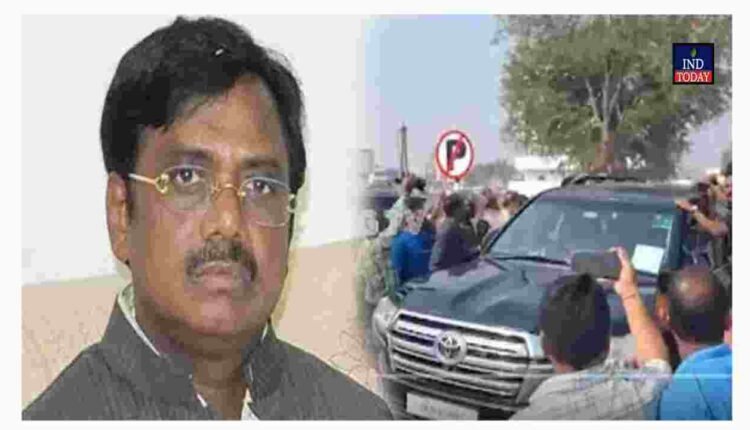 Stone Pelting During Kyathanpally Municipal Election