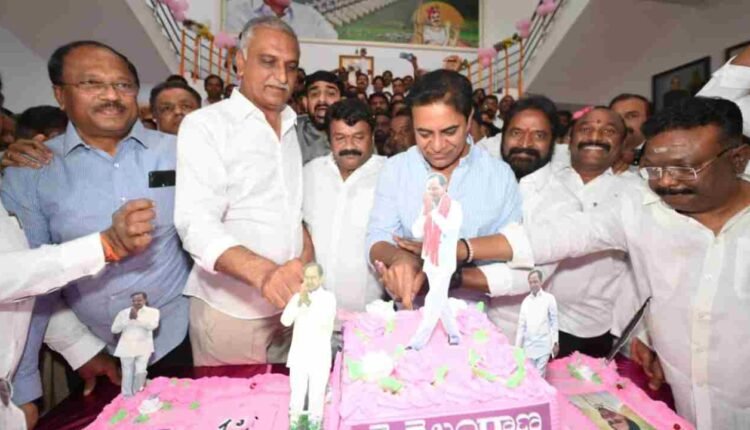 BRS Celebrate KCR's 72nd Birthday With Talangana-Themed Programmes