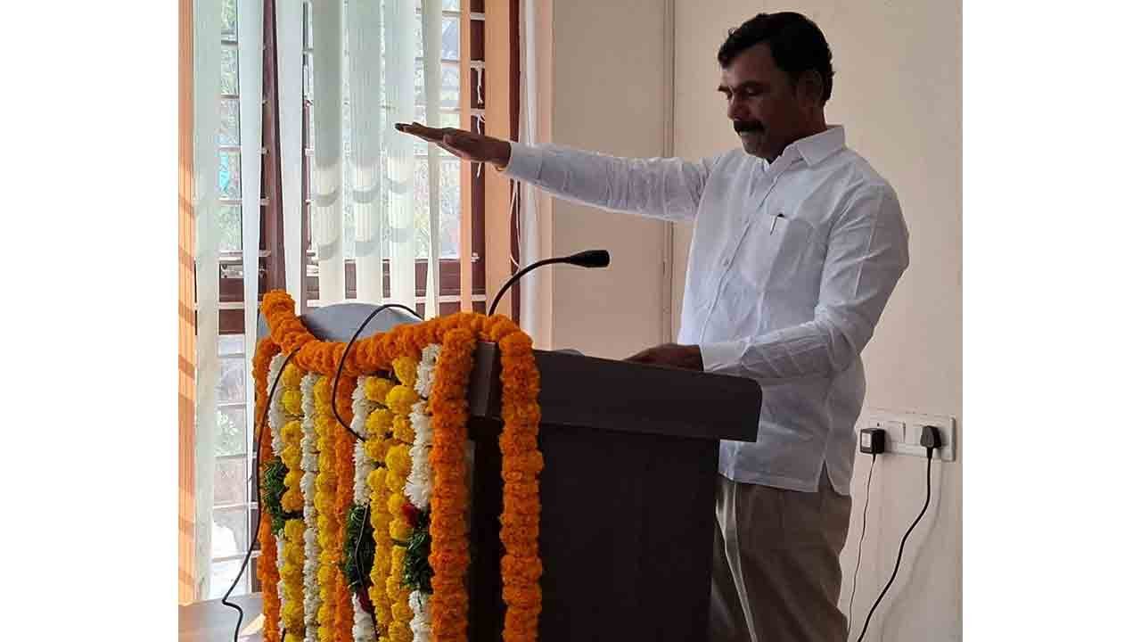 BRS Wins Ibrahimpatnam Municipal Chairperson Post 