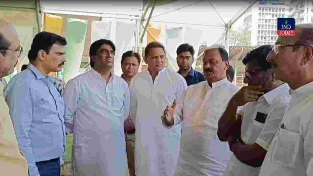 Dawat e Iftar arrangements Hyderabad Azharuddin reviews