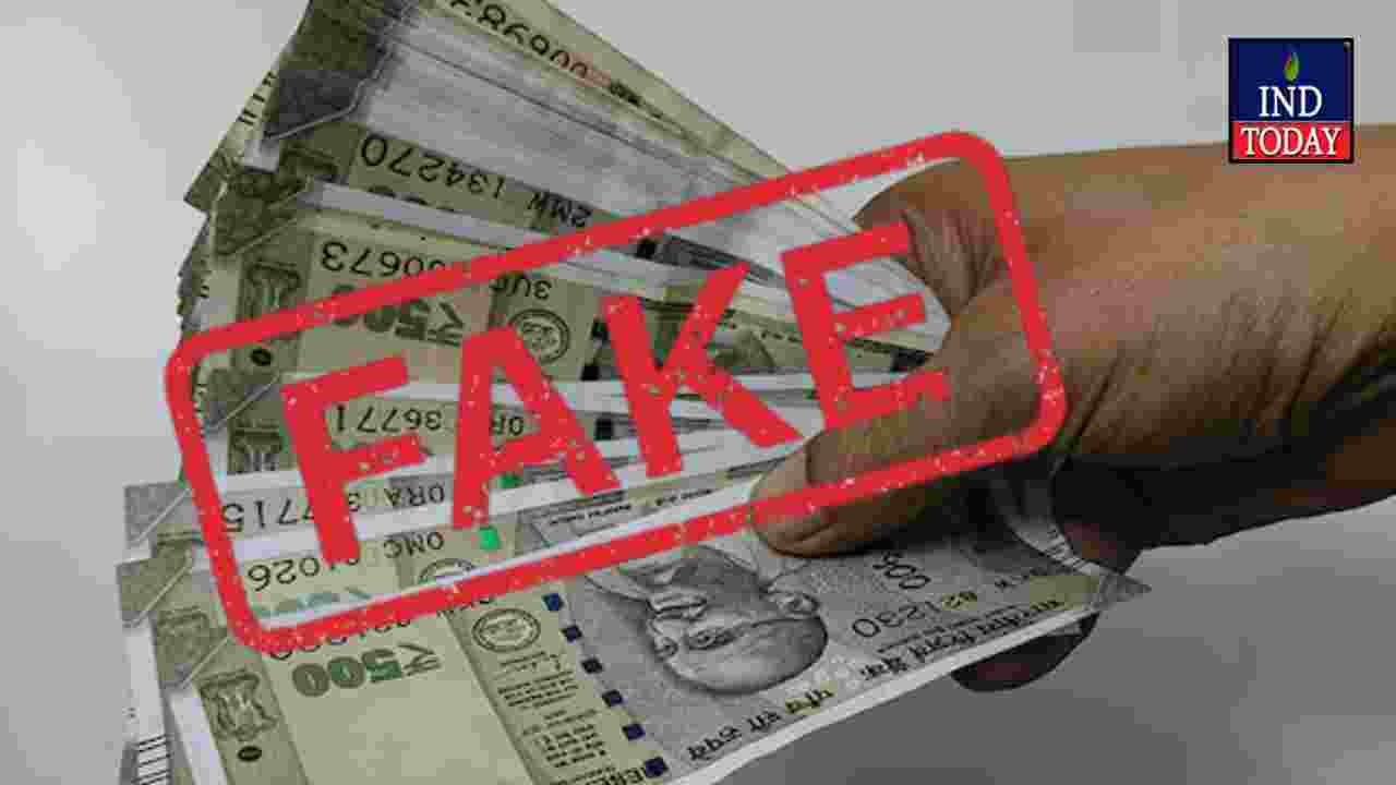 Fake Rs 500 Notes Gang Busted In Luxettipet