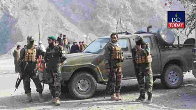 Afghan Forces Seize Key Pakistani Posts