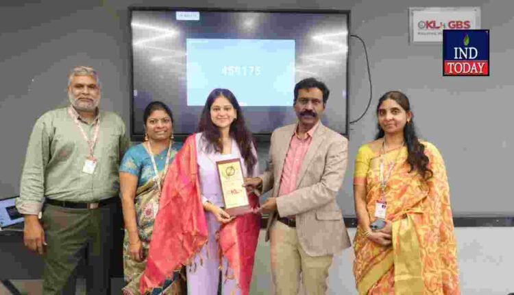 KLH Global Business School Boosts Industry Links