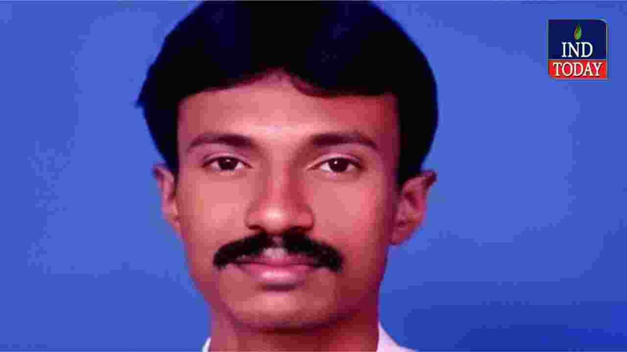 Maoist Leader Vasudeva Rao Visits Battupally After Surrender