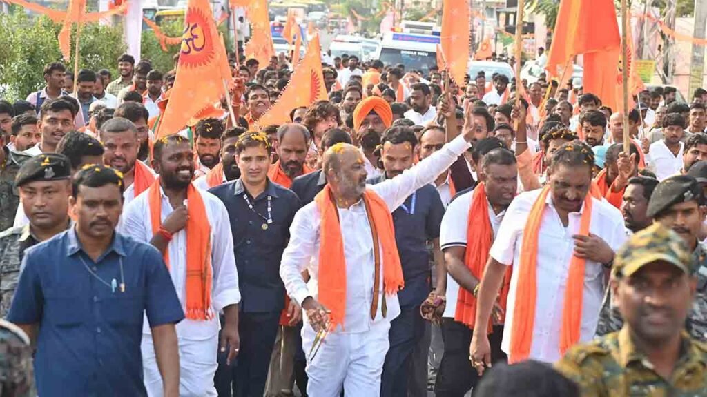 Anjanna Aashirvadha Padayatra Begins From Karimnagar