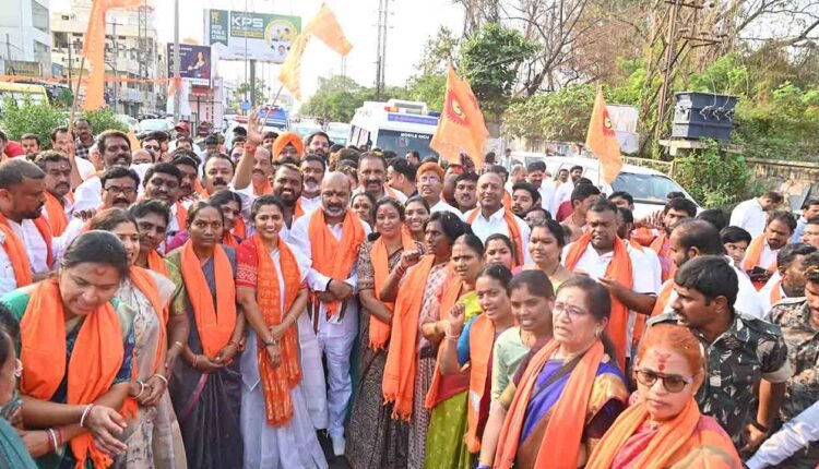 Anjanna Aashirvadha Padayatra Begins From Karimnagar