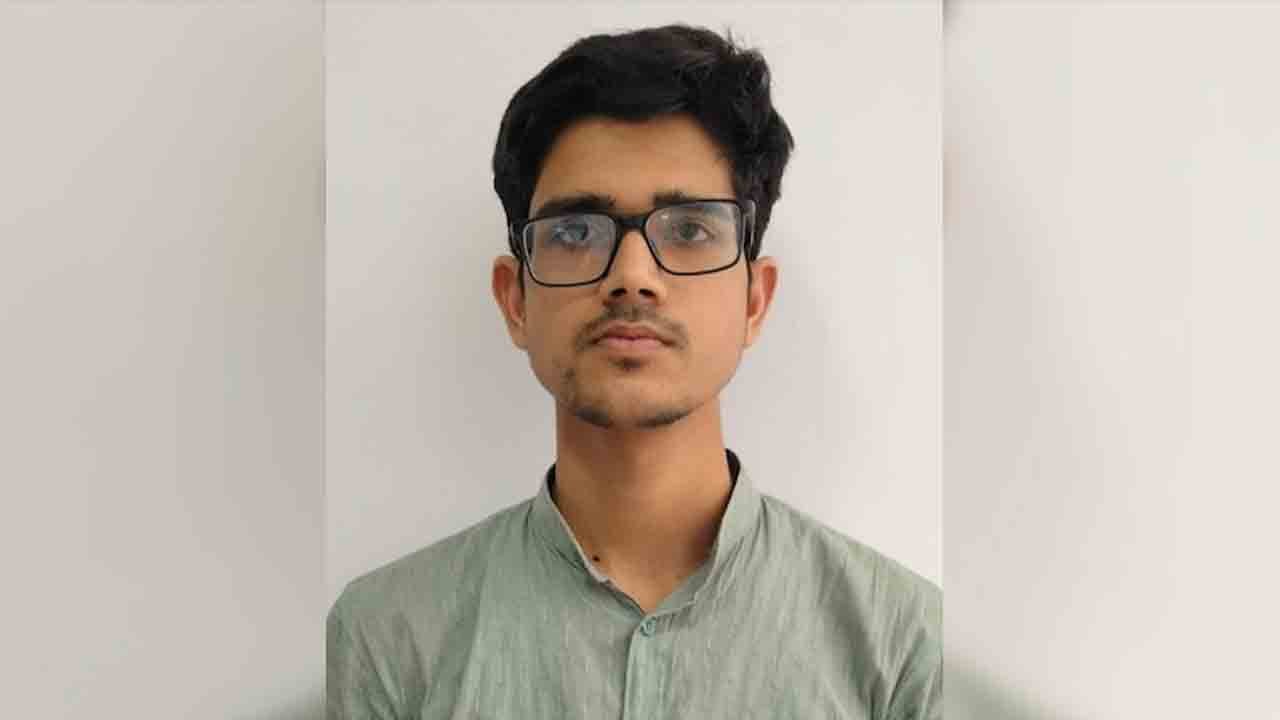 ISIS Online Module: Dental Student Arrested In UP