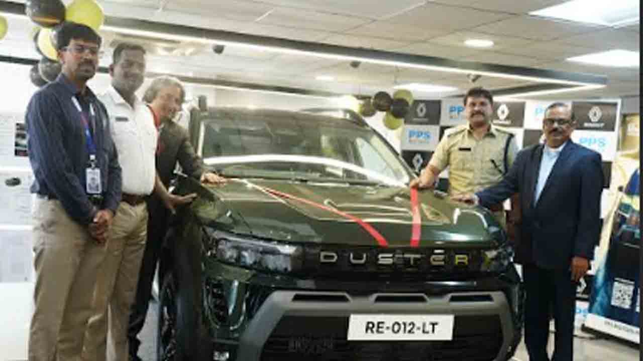 Renault Duster Launch In Hyderabad With Price From Rs 10.49 Lakh