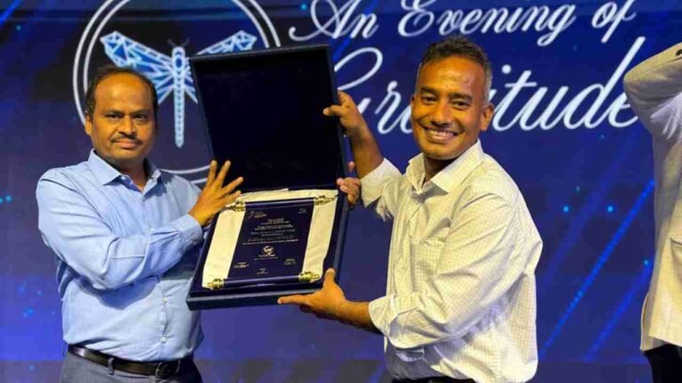 Hyderabad Runners Society Honored at Mumbai Marathon Awards