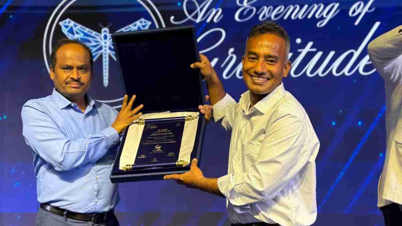 Hyderabad Runners Society Honored at Mumbai Marathon Awards