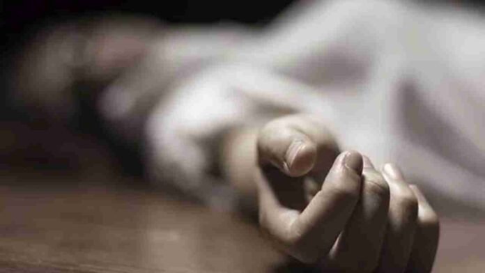 Son Kills Friend In Fight Over Lucky Drop, Mother Hand Him Over To Police