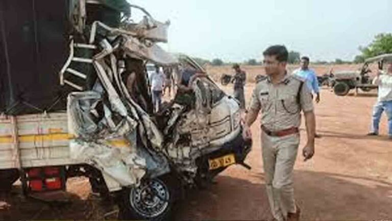 Kurnool Road Accident Kills Eight Devotees, 12 Injured