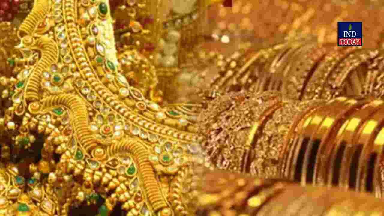 Gold rate today in Hyderabad falls, check prices on May 8