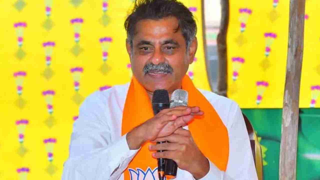 Telangana Is Surviving Only On Central Funds: Konda Vishweshwar Reddy