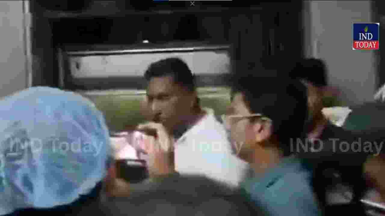Minister Escapes Unhurt In Karimnagar Lift Collapse