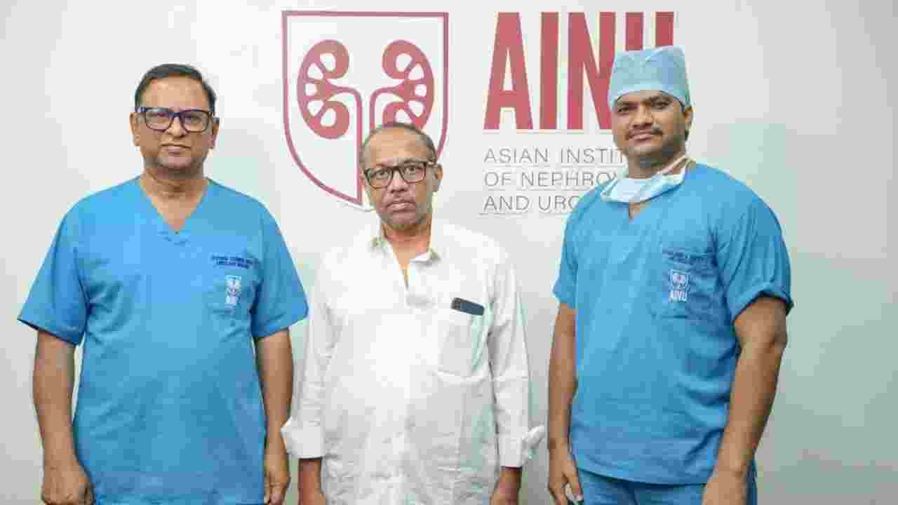 AINU Doctors Remove 20 CM Kidney Tumour From Kurnool Patient