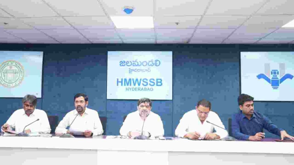 Ministers Review Hyderabad Water Supply And Monsoon Preparedness
