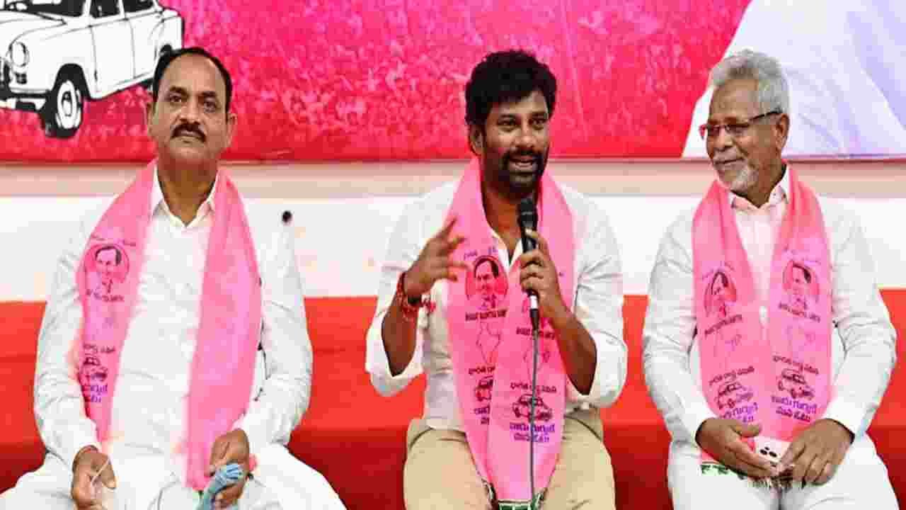 Balka Suman Militant Remarks Case Booked At Nampally