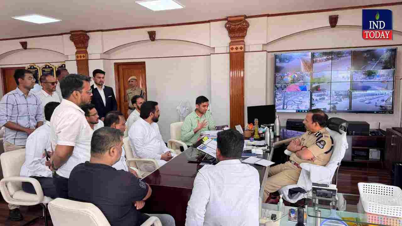 Advocate Moizuddin Murder: Lawyers Meet Hyderabad Police Top Cops