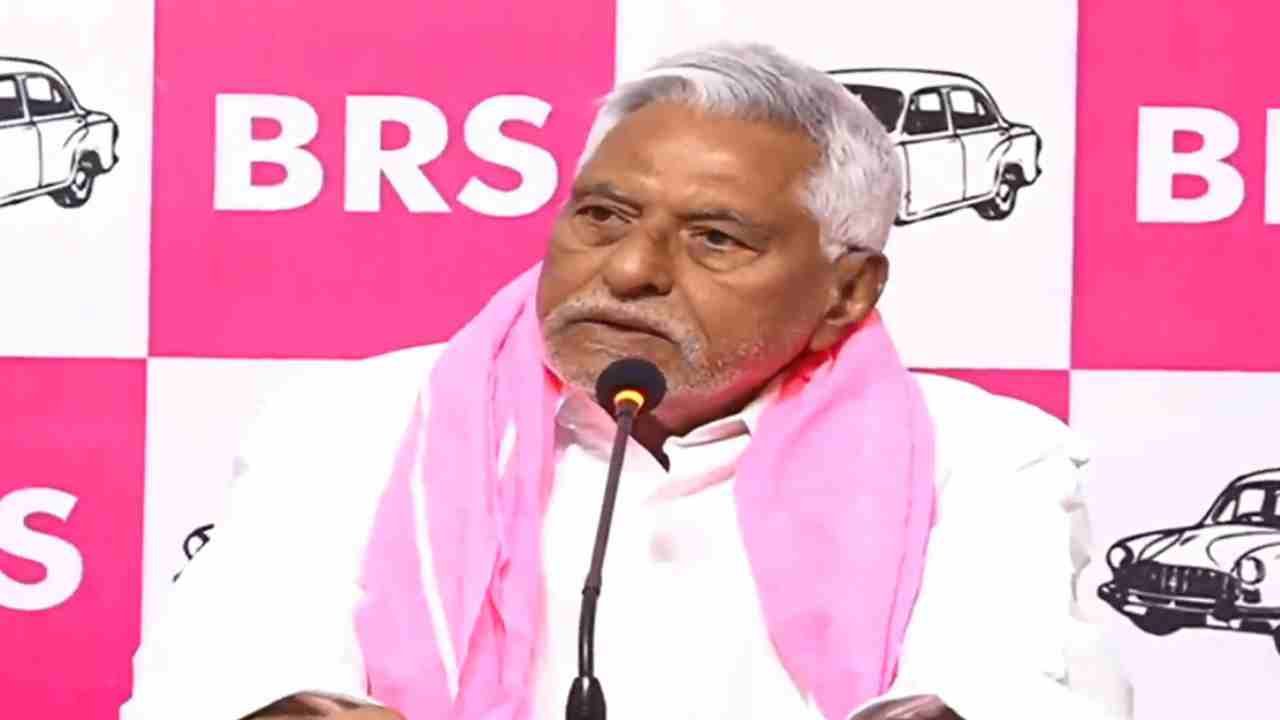 BRS Leader Jeevan Reddy Slams Govt Over Deaths Of Four Farmers In Mancherial