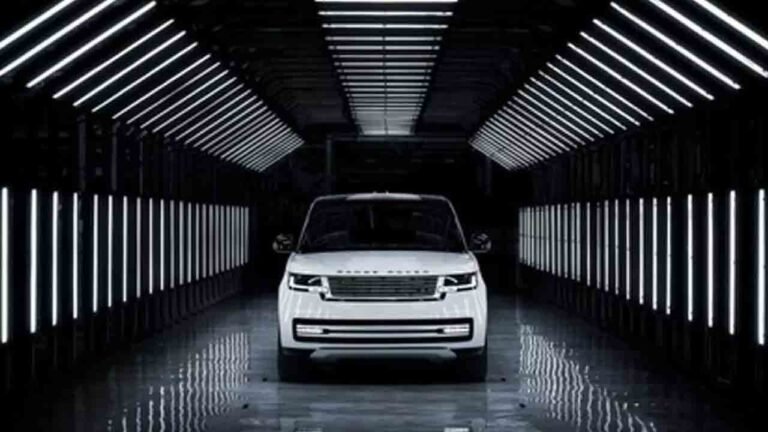 Jaguar Land Rover Cuts Range Rover Prices In India
