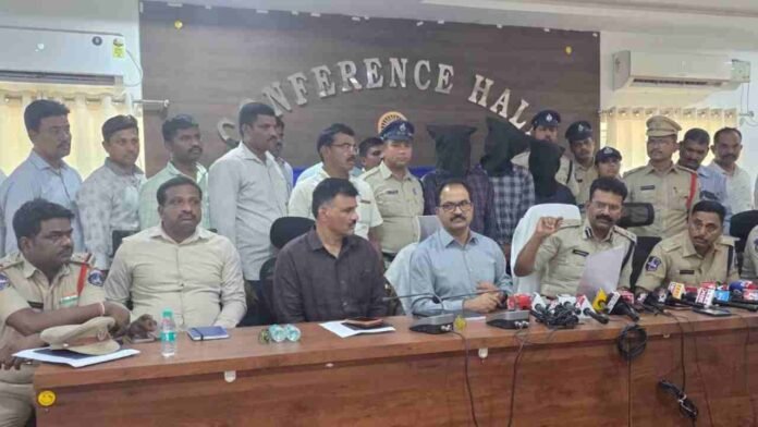 Fake Police Gang Busted in Hyderabad, Five Arrested