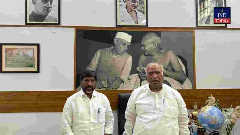 Bhatti Vikramarka Briefs Kharge On Jharkhand Politics
